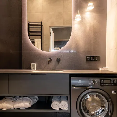 Wb Premium - Sauna - 24h Self Check-in アパート